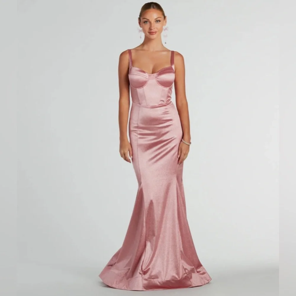 Windsor Blush Pink Ria Bustier Mermaid Glitter Satin Formal Dress - Picture 2 of 5